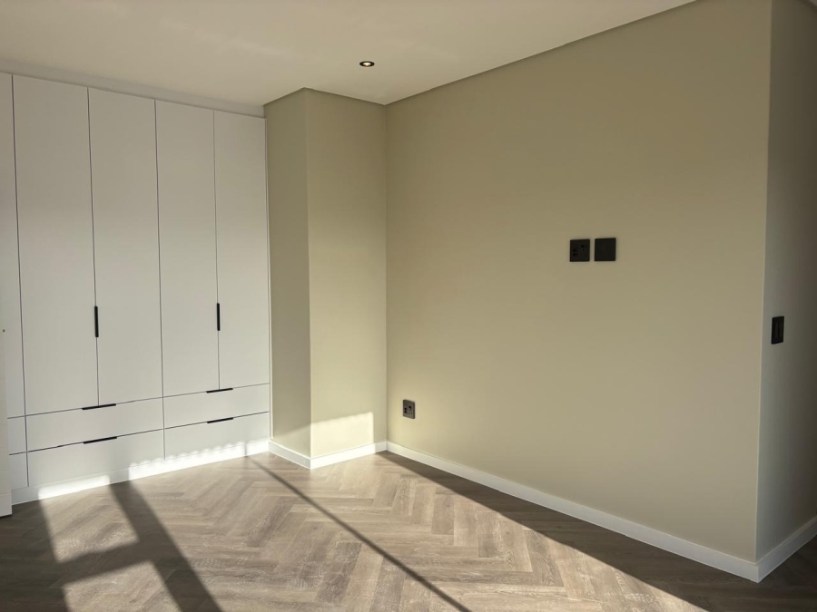 4 Bedroom Property for Sale in Sandown Western Cape